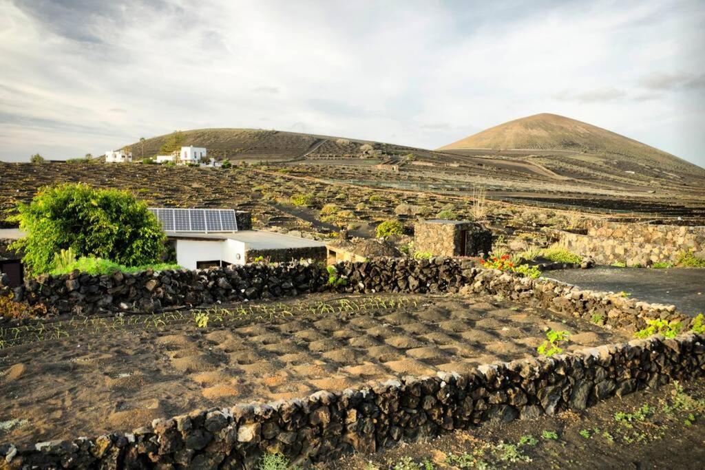 Los Frailes Eco Finca B Tinajo Exterior photo